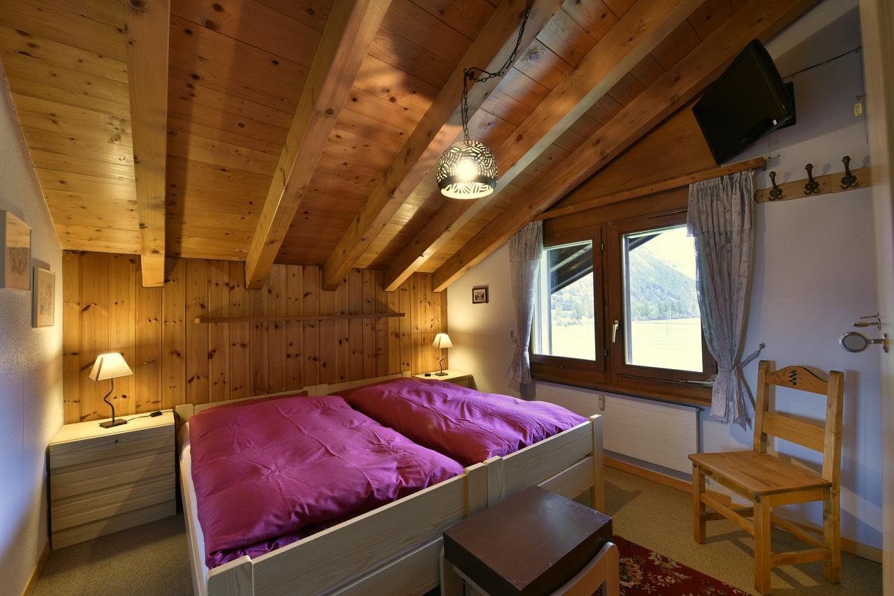 Cosy 3.5 Piece A Taesch Διαμέρισμα Εξωτερικό φωτογραφία